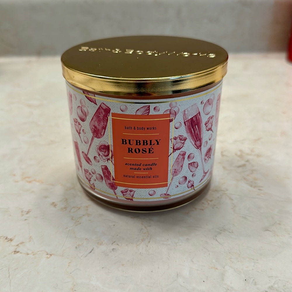 Bath and Body Works 3 wick candle